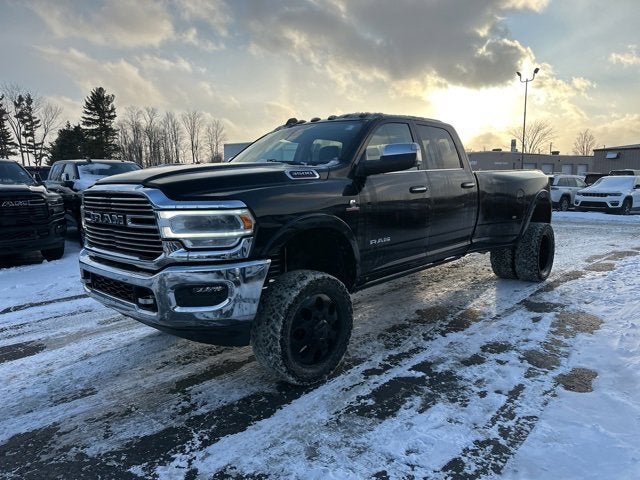 2022 RAM 3500 Laramie