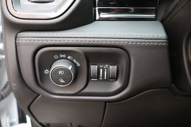 2025 RAM 3500 Limited