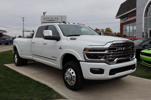2025 RAM 3500 Limited