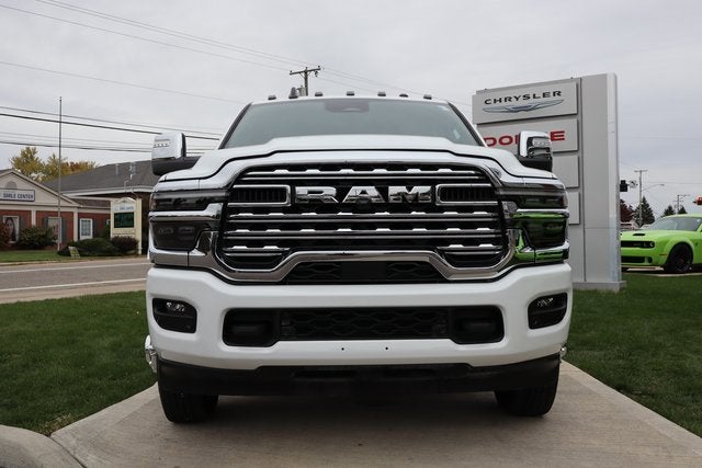 2025 RAM 3500 Limited