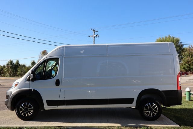 2025 RAM ProMaster Cargo Van SLT