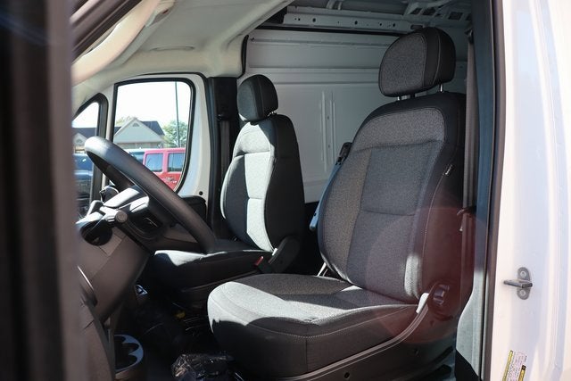 2025 RAM ProMaster Cargo Van SLT