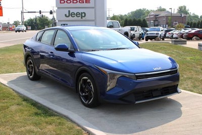 2025 Kia K4 EX