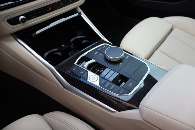 2023 BMW 3 Series 330i xDrive
