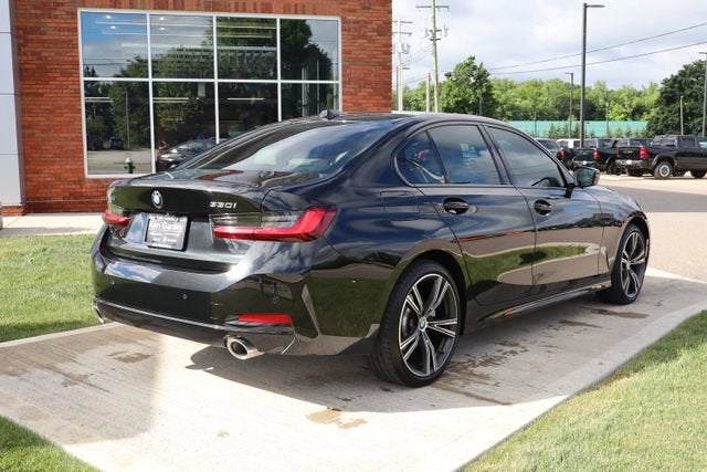2023 BMW 3 Series 330i xDrive