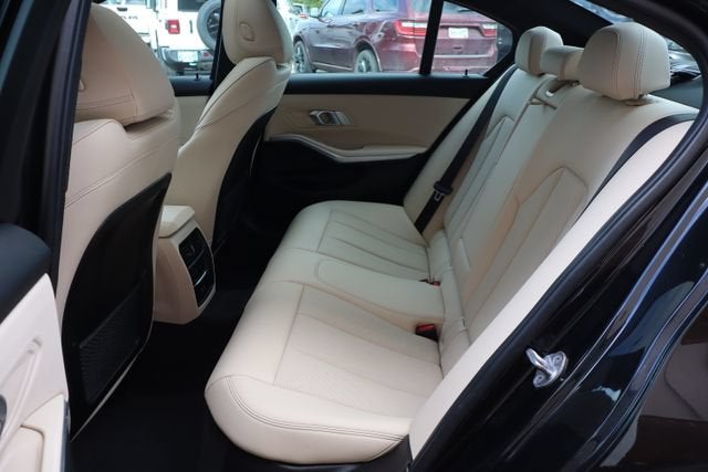 2023 BMW 3 Series 330i xDrive
