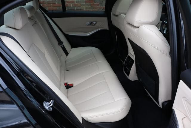2023 BMW 3 Series 330i xDrive