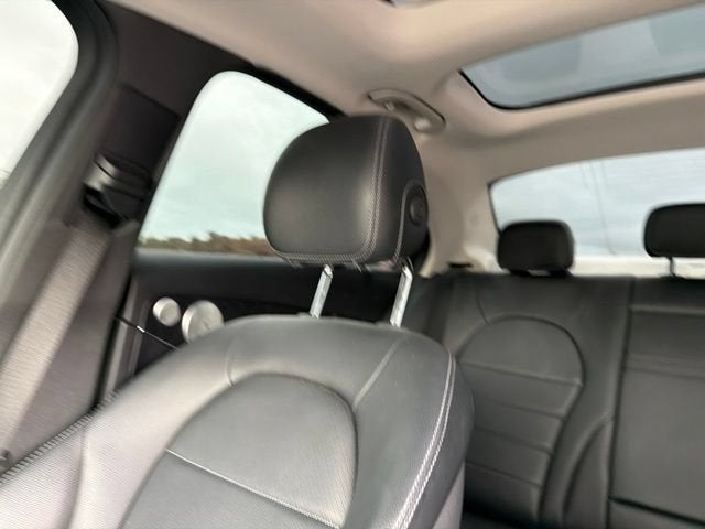 2016 Mercedes-Benz C-Class C 300