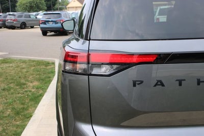 2023 Nissan Pathfinder Rock Creek