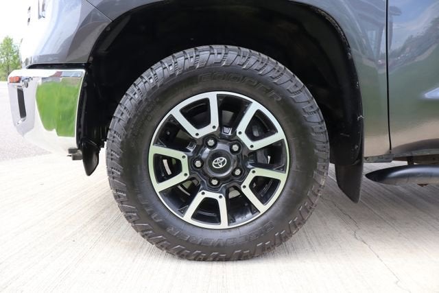 2021 Toyota Tundra 4WD SR5