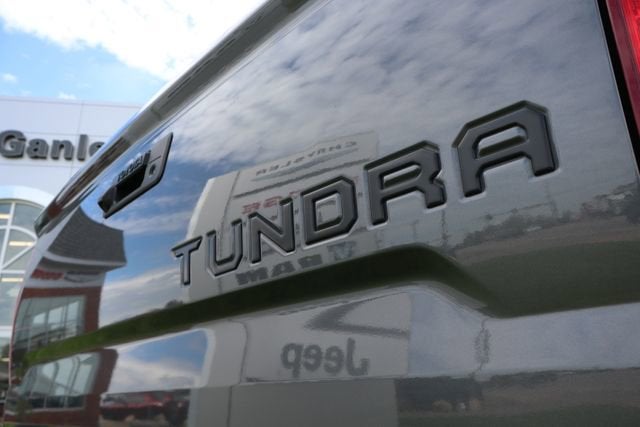 2021 Toyota Tundra 4WD SR5