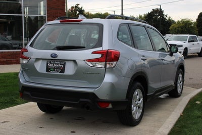 2021 Subaru Forester Base