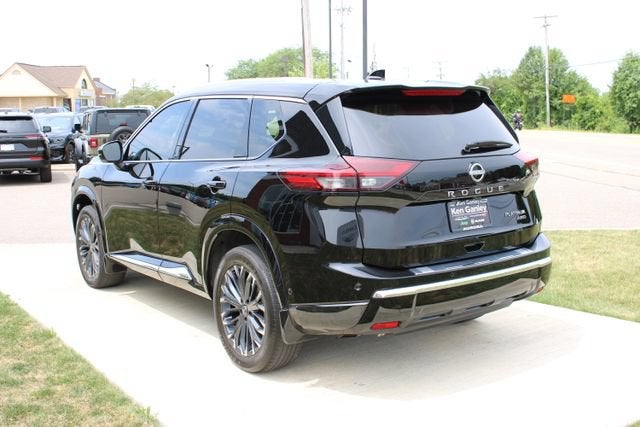 2024 Nissan Rogue Platinum