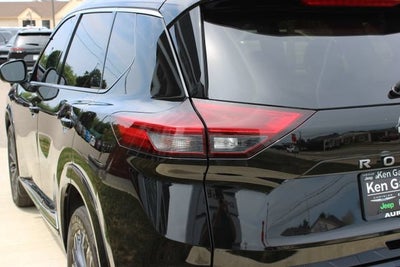 2024 Nissan Rogue Platinum
