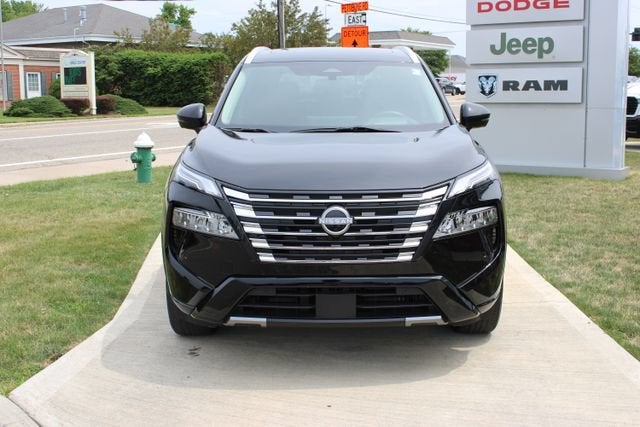 2024 Nissan Rogue Platinum