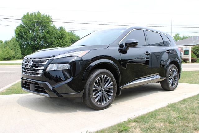 2024 Nissan Rogue Platinum