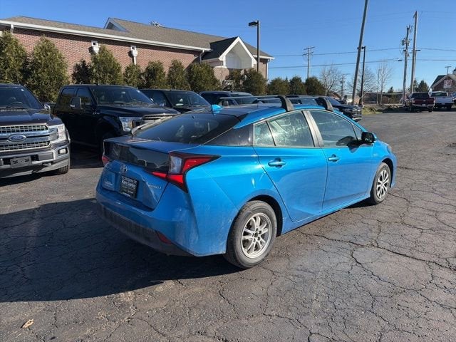 2019 Toyota Prius LE