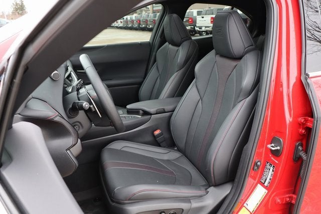 2024 Lexus UX 250h F SPORT Handling