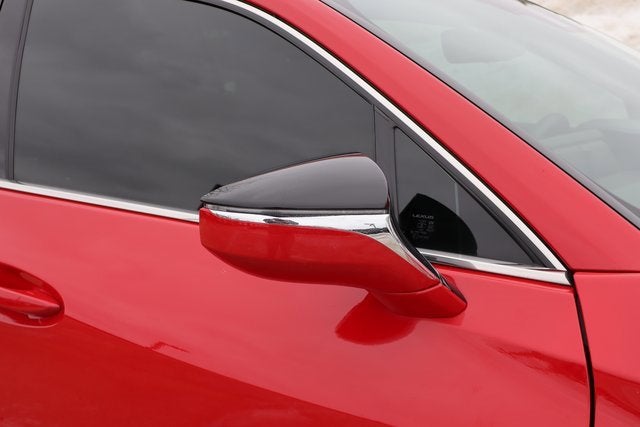 2024 Lexus UX 250h F SPORT Handling