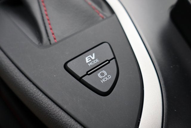 2024 Lexus UX 250h F SPORT Handling