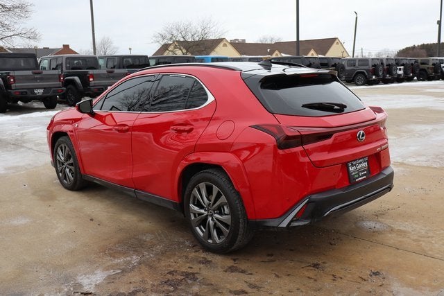 2024 Lexus UX 250h F SPORT Handling