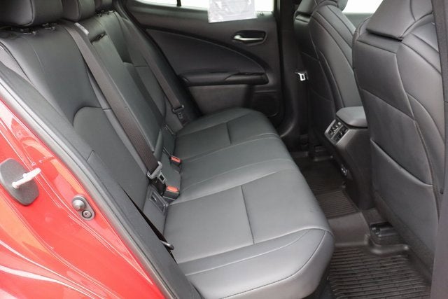 2024 Lexus UX 250h F SPORT Handling