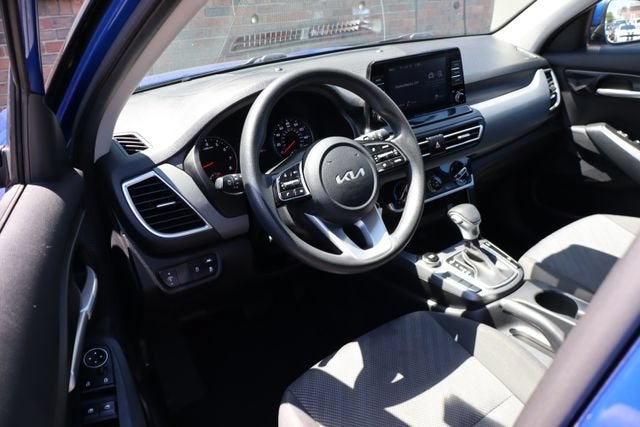 2023 Kia Seltos LX