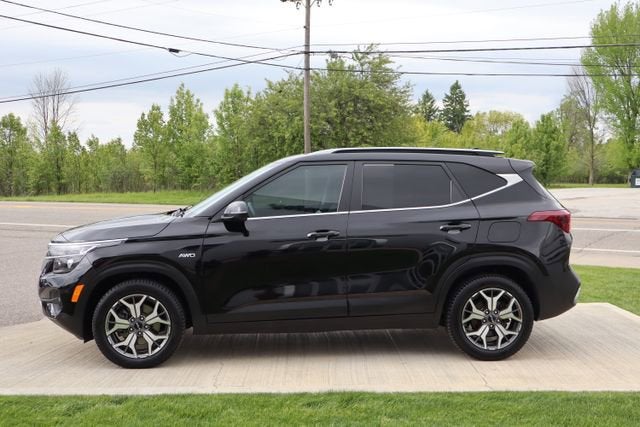 2022 Kia Seltos EX