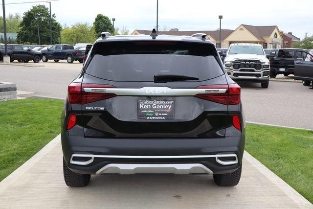 2022 Kia Seltos EX