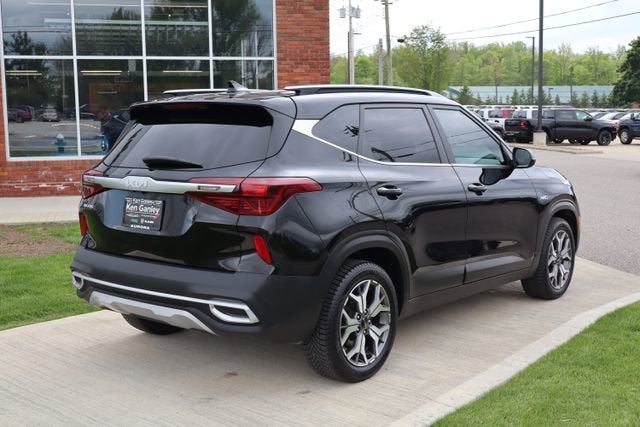 2022 Kia Seltos EX