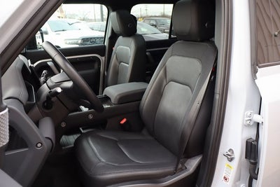 2023 Land Rover Defender X-Dynamic SE