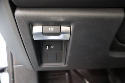 2023 Land Rover Defender X-Dynamic SE