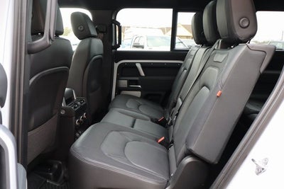 2023 Land Rover Defender X-Dynamic SE