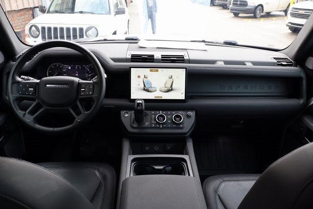2023 Land Rover Defender X-Dynamic SE