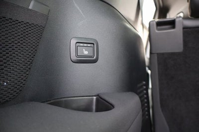 2023 Land Rover Defender X-Dynamic SE