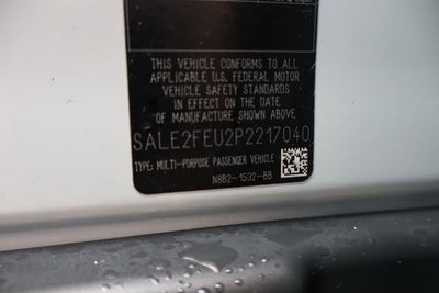 2023 Land Rover Defender X-Dynamic SE