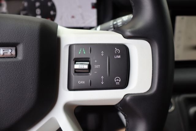 2024 Land Rover Defender S