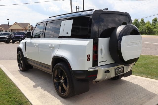 2024 Land Rover Defender S