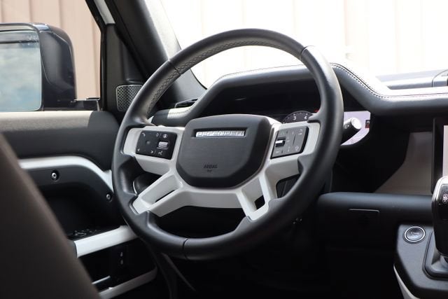 2024 Land Rover Defender S