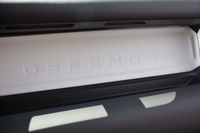 2024 Land Rover Defender S