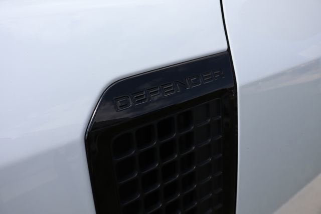 2024 Land Rover Defender S