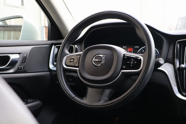 2021 Volvo V60 Cross Country T5